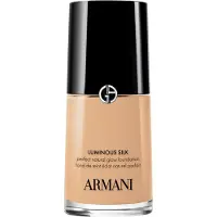 Giorgio Armani - Luminous Silk Foundation - Natuurlijke Glow - Blijft