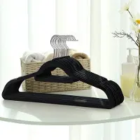 Songmics Set van 20 fluwelen hangers, duurzaam en antislip, 360° draaibare haken, slank en ruimtebesparend