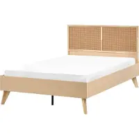 Beliani MONPAZIER - Tweepersoonsbed - Lichtbruin - 120 x 200 cm - PE rotan