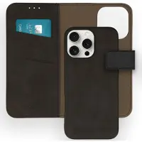 IMoshion Uitneembare 2-in-1 Luxe Bookcase voor de Apple iPhone 16 Pro Max - Zwart