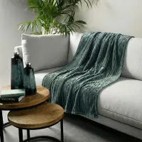 Dutch decor - Plaid 140x180 cm - MARTHY – superzacht, warm, donzig, rib design – sage groen