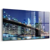 Wallfluent Glasschilderij - Brooklyn Bridge in New York 's nachts Foto Glas - 140x70 cm - Blauw Horizontale muurfoto - Steden Foto Schilderij Op Glas - Foto In Glas - Foto Op Glas