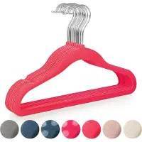 Blumtal Set van 50 kleerhangers voor kinderen met fluwelen bekleding - kinderkleerhangers ruimtebesparend, babykleerhangers fluweel voor kinderkleding en babykleding, 360 graden draaibaar, roze