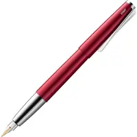 Lamy studio Vulpen pianored | Glanzend piano rood gelakt | geheel metalen lichaam | 14 kt. goudfeder, gedeeltelijk geplatineerd M | Incl. T 10 blauwe patroon
