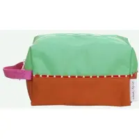 Sticky Lemon - toilettas - beter samen - kleurblokken - handdoek groen