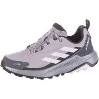 Adidas Lage schoen 'Anylander' mauve / poederroze / zwart