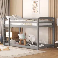 MODFU Bedframe 90x200 cm – Laag stapelbed met veiligheidshek – Ruimtebesparend voor kleine kamers – Massief grenen – Naturel