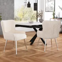STILVORA Eetkamerstoel - Luxe Velours Set van 2 - Ergonomisch met Armleuningen & Verstelbare Voeten - Voor Woonkamer, Slaapkamer en Lounge - Lichtbeige