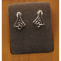 925 Zilveren oorknoppen knoop in sierlijke vorm - sterling zilveren oorknoppen sier knoop - celtic zilveren oorbellen van zilveren - leuke zilveren oorknopjes