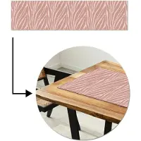 MuchoWow Tafelloper 200x50 cm - Tafelmat vinyl Lichtroze - Zebra - Patroon - Donkerroze - Tafeldecoratie - Tafelversiering - Keuken decoratie - Tafel versiering