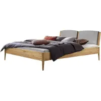 Hasena Lounge Pistoia bedframe massief hout gestoffeerd hoofdbord