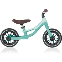 Globber Go bike Elite Air in munt groen