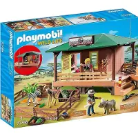 Playmobil Wild Life Rangerpost met dierenfokkerij - 70766
