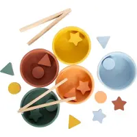 Small Foot Educatief speelgoed - COMPANY - Montessori sorteer spel met pincet - 100% FSC-hout - 5 kommen, 15 stukken - 12-36 maanden