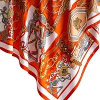 Kamea Zijdeachtige Dames Sjaal 90x90cm - Oranje/Wit Kettingmotief