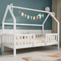 STILVORA Kinderbed 90x200cm – Huisbed Met Dak En Hekje – Lattenbodem En 150kg Draagvermogen – Speelruimte Voor Kinderen – Vurenhout – Wit – Zonder matras