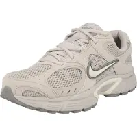 Nike Sneakers laag 'V5 RNR' beige / stone grey