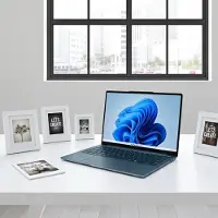Lenovo Yoga Slim 7 Gen10 14 AMD AMD Ryzen AI 7 350 -processor 2,00 GHz tot 5,00 GHz, Windows 11 Home 64, 1 TB SSD M.2 2242 PCIe Gen4 TLC - 83JYCTO1WWNL2