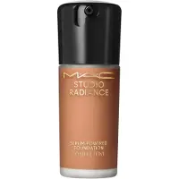 M.A.C Studio Radiance Serum-powered Foundation Vloeibare foundation -