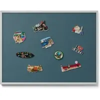 Tulup Magneetbord met Zilveren Frame - Maritiem Magneetbord in Effen Kleuren - 80 cm x 60 cm - Donkerblauwe kleur - Memobord voor Keuken - Magnetisch Wandbord - Magnetisch Bord Kindvriendelijk