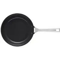 Le Creuset Essential Keramische Koekenpan 24cm