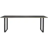 Muuto 70/70 eettafel 225x90 cm Black linoleum-Plywood-Black