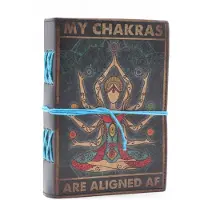 Something Different Leren Bedrukt Notitieboekje (17,5 x 13cm) – My Chakras Are Aligned AF – 200 pagina’s