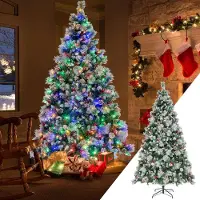 Costway 210 cm kunstkerstboom met LED-verlichting, kerstboom met dennenappels en rode bessen, inclusief metalen voet, 11 lichtmodi, PVC kunstboom, groen