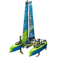 LEGO Catamaran - Technic 42105