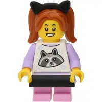 LEGO City: "Meisje met een trui met wasberen erop."