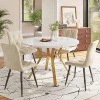 Flieks De moderne eettafelset van Fliek, bestaande uit een eettafel met 4 stoelen, een keukentafel met gouden poten, een eethoekset voor de eetkamer of tuin, in beige en goud