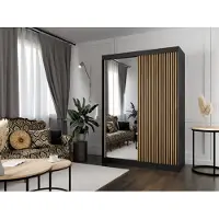 MargaretHadas24 Kledingkast Lili met lamellen, 150 cm, inclusief 2 schuifdeuren. Schuifdeurkledingkast. Inclusief kledingstang. Levering tot in de woning. (Kleur: zwart, zwart, lamellen in de kleur "wotan", spiegel)