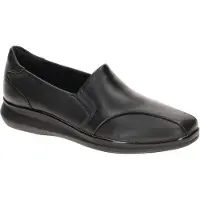 Clarks Shoes Lynell Edge Loafers