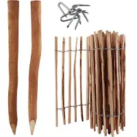 Aquagart Complete set schutting van 5 meter, 90 cm hoog, lattenafstand 4-6 cm, met 5 houten palen van 1,5 meter lang en nietjes.