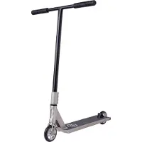 Striker Gravis Scooter