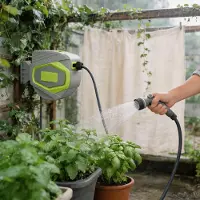 XMTECH 30 meter slanghaspel, automatisch, voor wandmontage, 180° draaibaar, tuinslang met handdouche, grijs