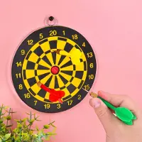 Ootb Mini dartbord met 3 darts - Klein dartbord van 15 cm