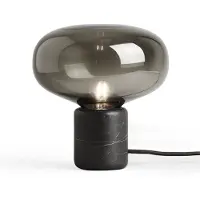 New Works Karl-Johan tafellamp Black marquina-smoked glass