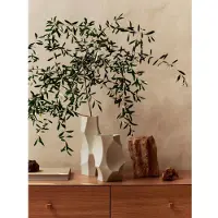 Ferm Living Vaas Cueva Off-White 37 cm