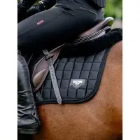 LeMieux Zadeldek Loire Classic Square Close Contact Springen Zwart