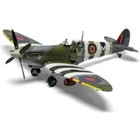 Airfix Modelbouwpakket Vliegtuigen - 17001A Supermarine Spitfire Mk.Ixc - Flying Dray - WWII Brits Jachtvliegtuig - met Exclusief Bierglas Plastic - 1:24 - Modelbouw
