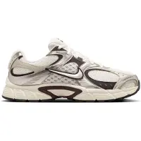 Nike Sneakers laag 'V5 RNR' crème / zilver / natuurwit