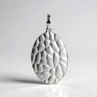 Cavill - Zilveren Hanger 925 Sterling Zilver - Ovaal Mat Gehamerd - Platina Geplateerd - Modern & Duurzaam Sieraad Dames - 32x18 mm