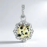Cavill - Zilveren hanger - 925 Sterling zilver - Dalmatiër jaspis 7,61 ct - 22 witte topazen totaal 0,593 ct - Elegante antieke kussen cabochon hanger