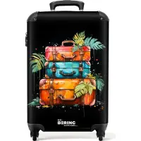 NoBoringSuitcases.com - Handbagage koffer lichtgewicht - Reiskoffer trolley - Stapel koffers als street art - Rolkoffer met wieltjes - Past binnen 55x40x20 en 55x35x25