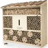 Wildlife HOME Bijenhotel - Insectenhotel met dak van berkenbast. Onbehandeld, bijenhuis van massief hout voor bijen, lieveheersbeestjes en zweefvliegen. Insectenhotel / nestkast om op te hangen