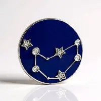 Cavill - Zilveren Monosono Hanger - 925 Sterling Zilver Geplatineerd - Cambodjaanse Zirkonia 0,133 ct - Rond Steenbok Design - Elegant - Diepblauw