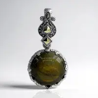 Cavill - Zilveren hanger 925 Sterling met 9,8 ct Labradoriet en 12 vintage Oostenrijkse marcasieten - Bohemian stijl 34x17 mm