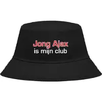 Nilton Buckethoed met tekst: Jong AJAX is mijn club.