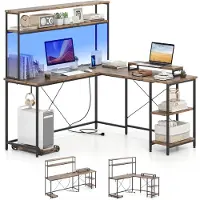 Costway L-vormig gamingbureau, hoekbureau elektrisch met ledstrips en stopcontacten, omkeerbare printtafel met monitorstandaard, opbergplanken, hoofdtelefoonhaak (rustiek bruin)